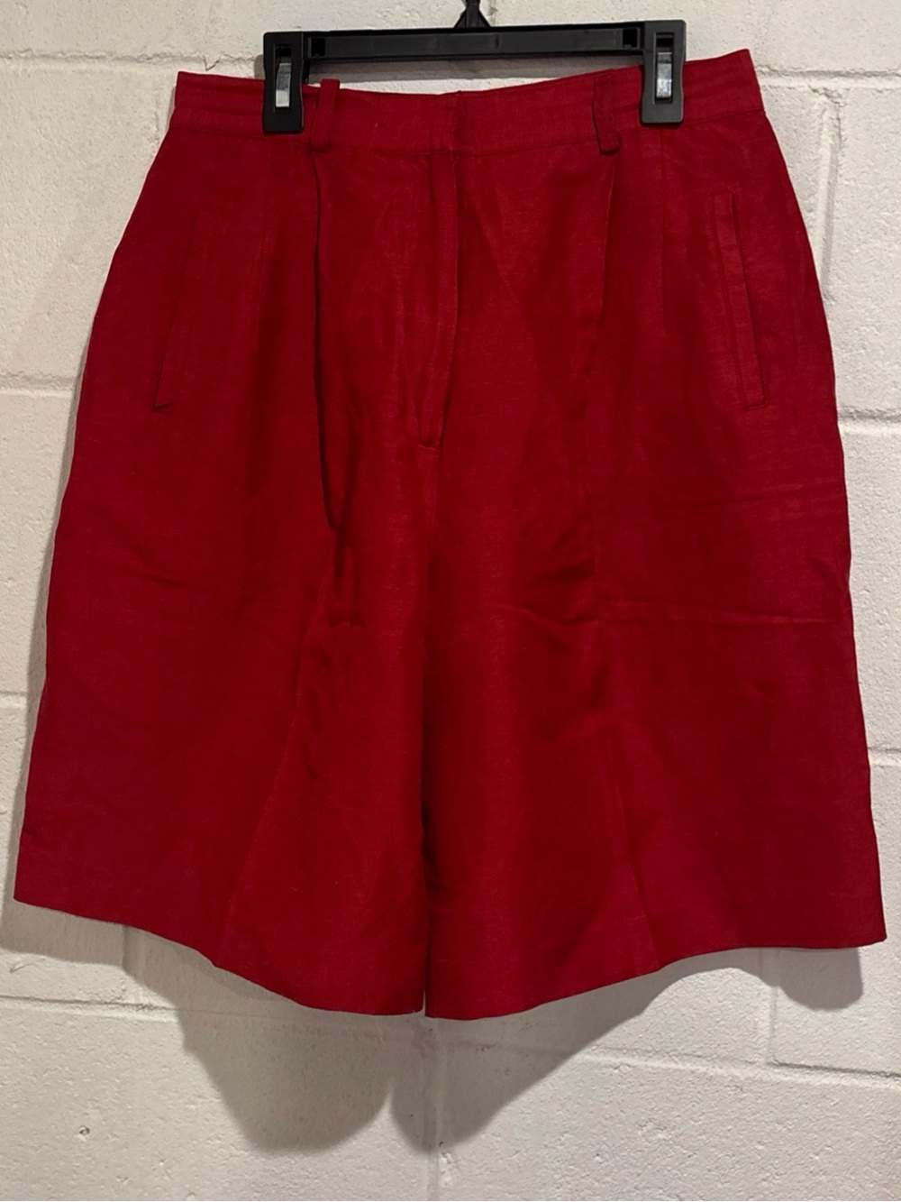 Vintage Doncaster pleated shorts red silk linen blend high waist size 10
